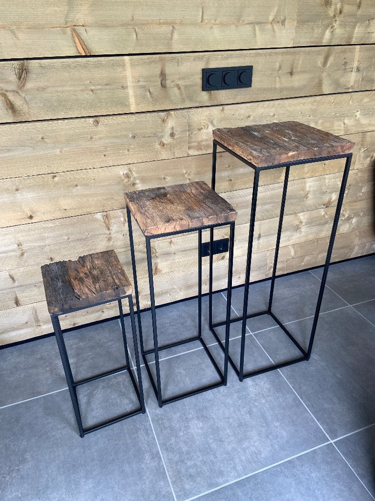 Robuuste set van 3 bijzettafels/sokkels (metaal/hout), Ophalen, Minder dan 55 cm, Gebruikt, Metaal of Aluminium