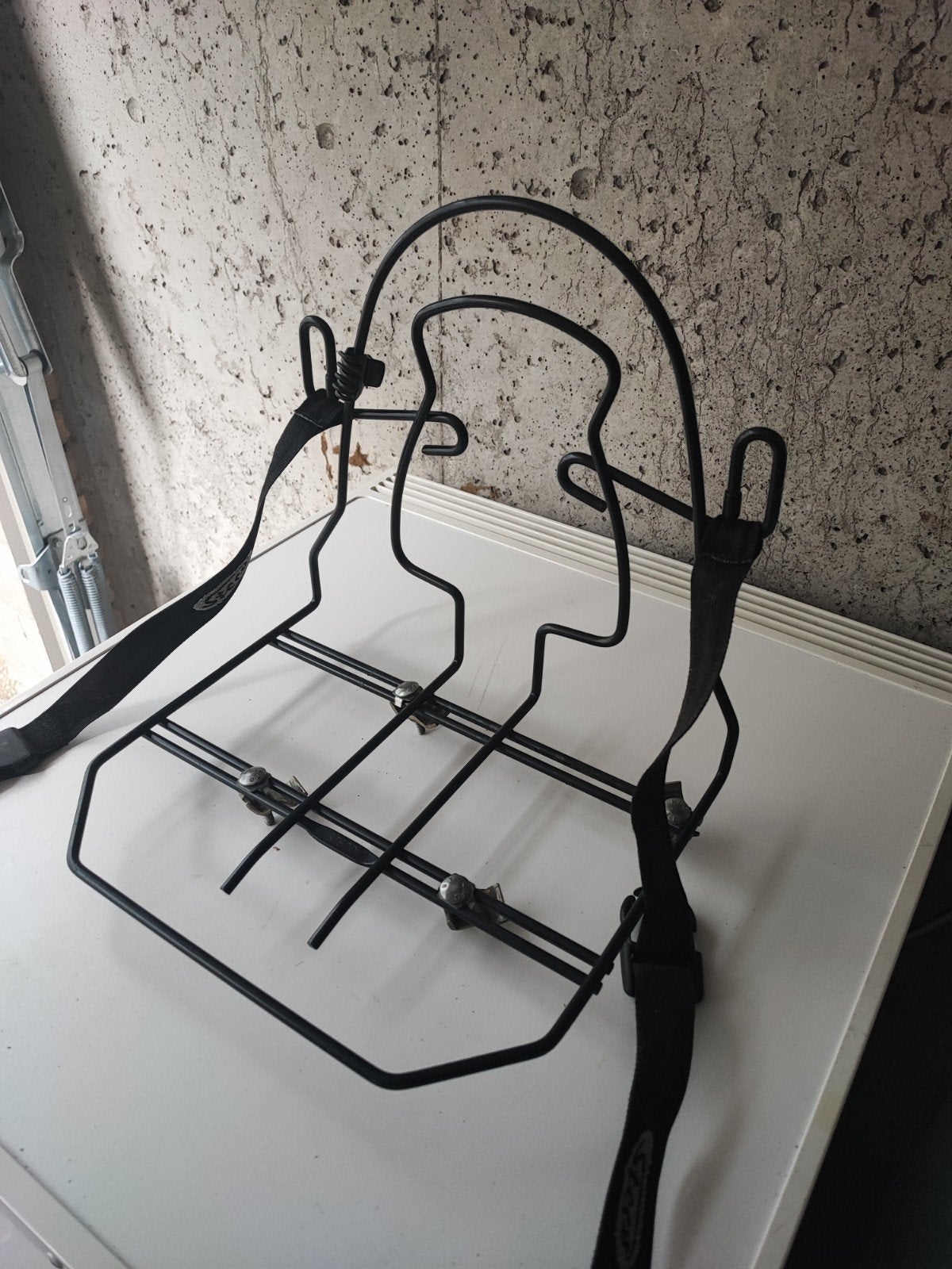 Handige fiets tas drager - zwart metaal, Ophalen, Gebruikt
