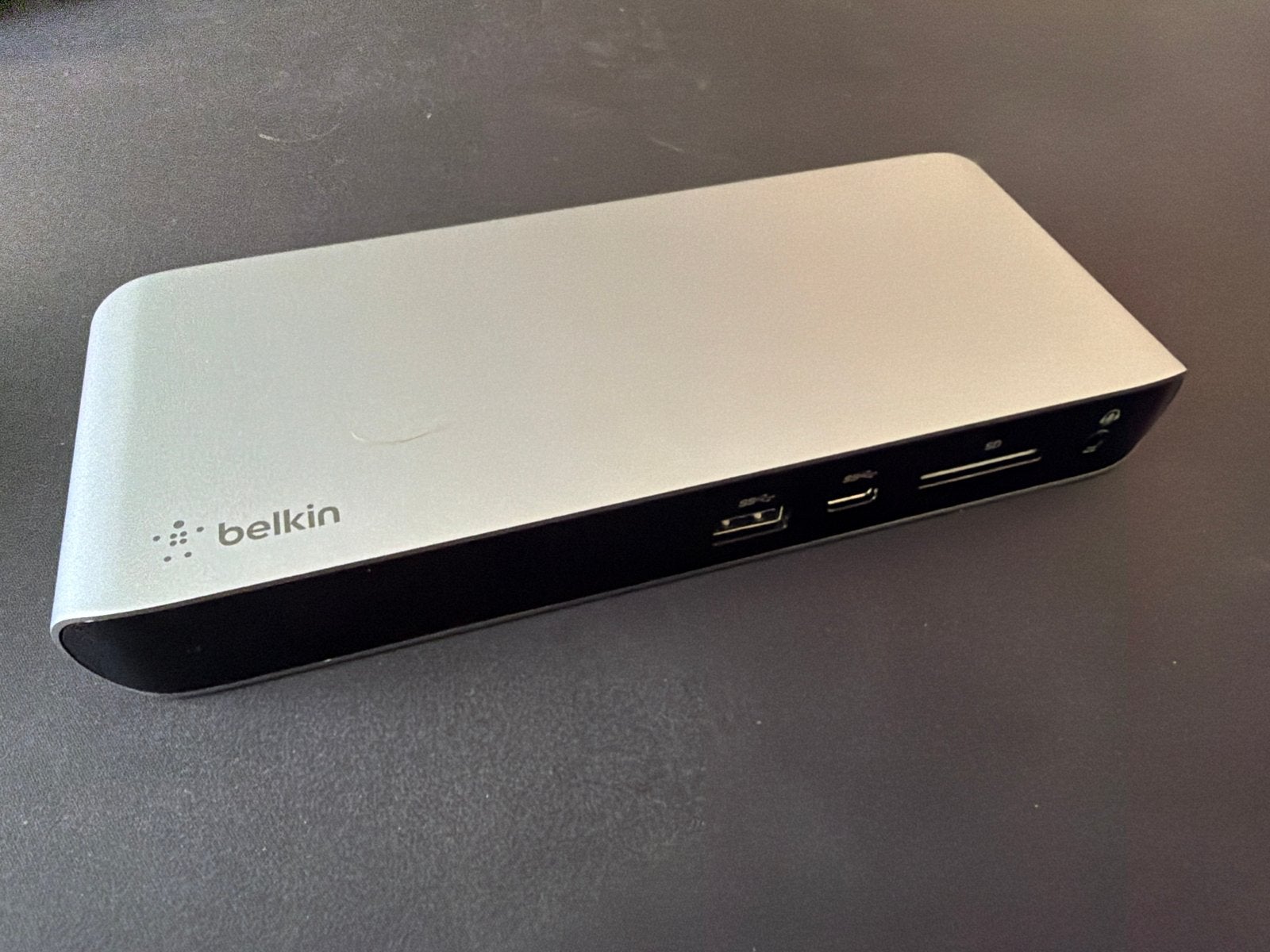 Belkin Thunderbolt 3 Pro Dock met adapter, Belkin, Ophalen of Verzenden, Zo goed als nieuw, Docking station