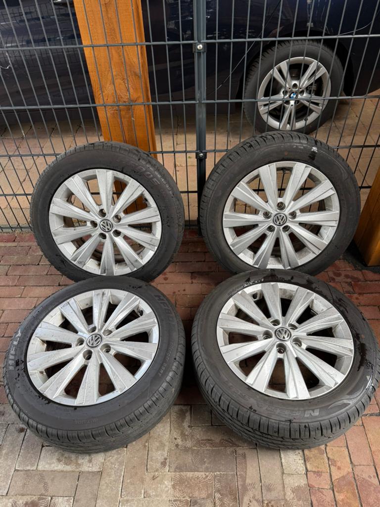 Orginele vw Polo velgen 16 inch, Auto-onderdelen, Banden en Velgen, Ophalen, Gebruikt, 16 inch, Banden en Velgen
