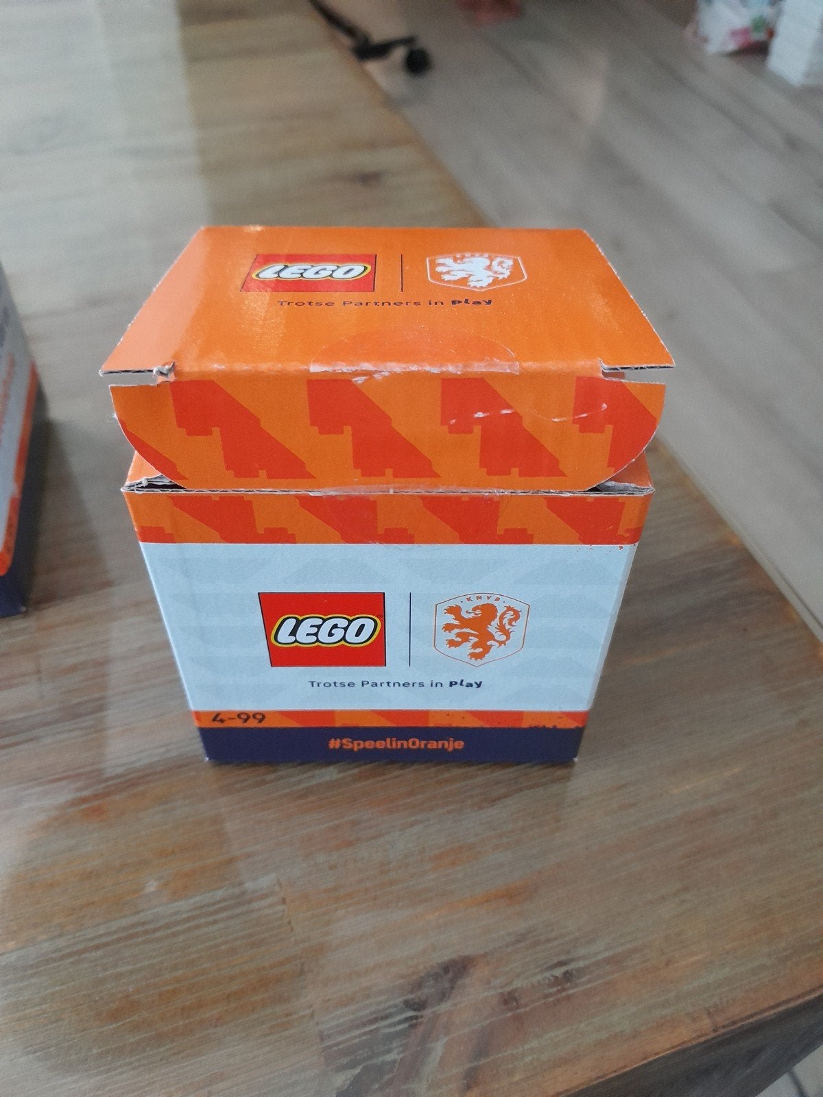 Lego KNVB Oranje Box #SpeelinOranje, Overige thema's, Lego, Nieuw, Ophalen of Verzenden