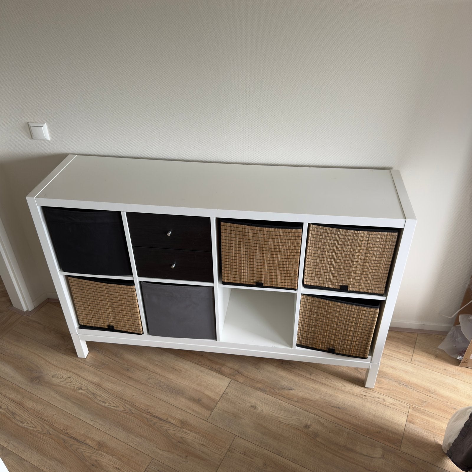 KALLAX kast met accessoires en onderstel, Ophalen, Gebruikt, 25 tot 50 cm, 100 tot 150 cm