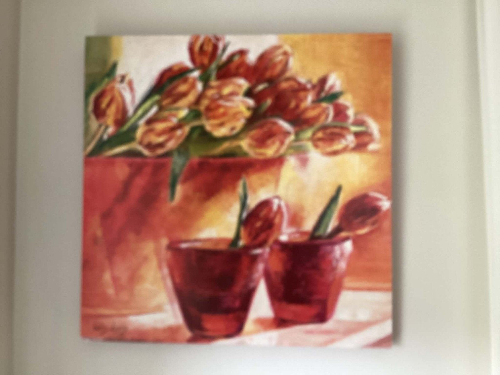 Schilderij met tulpen in rode vazen, Doek, Realistisch, Handgeschilderd, Olieverf