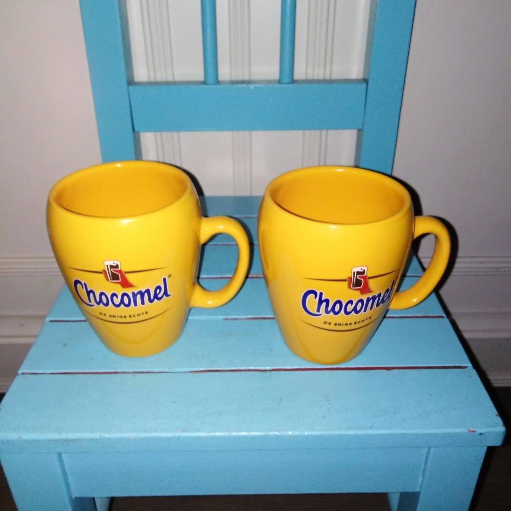 Chocomel bekers De enige echte dubbelzijdig bedrukt 2x, Huis en Inrichting, Keuken | Servies, Ophalen, Glas of Glazen, Gebruikt