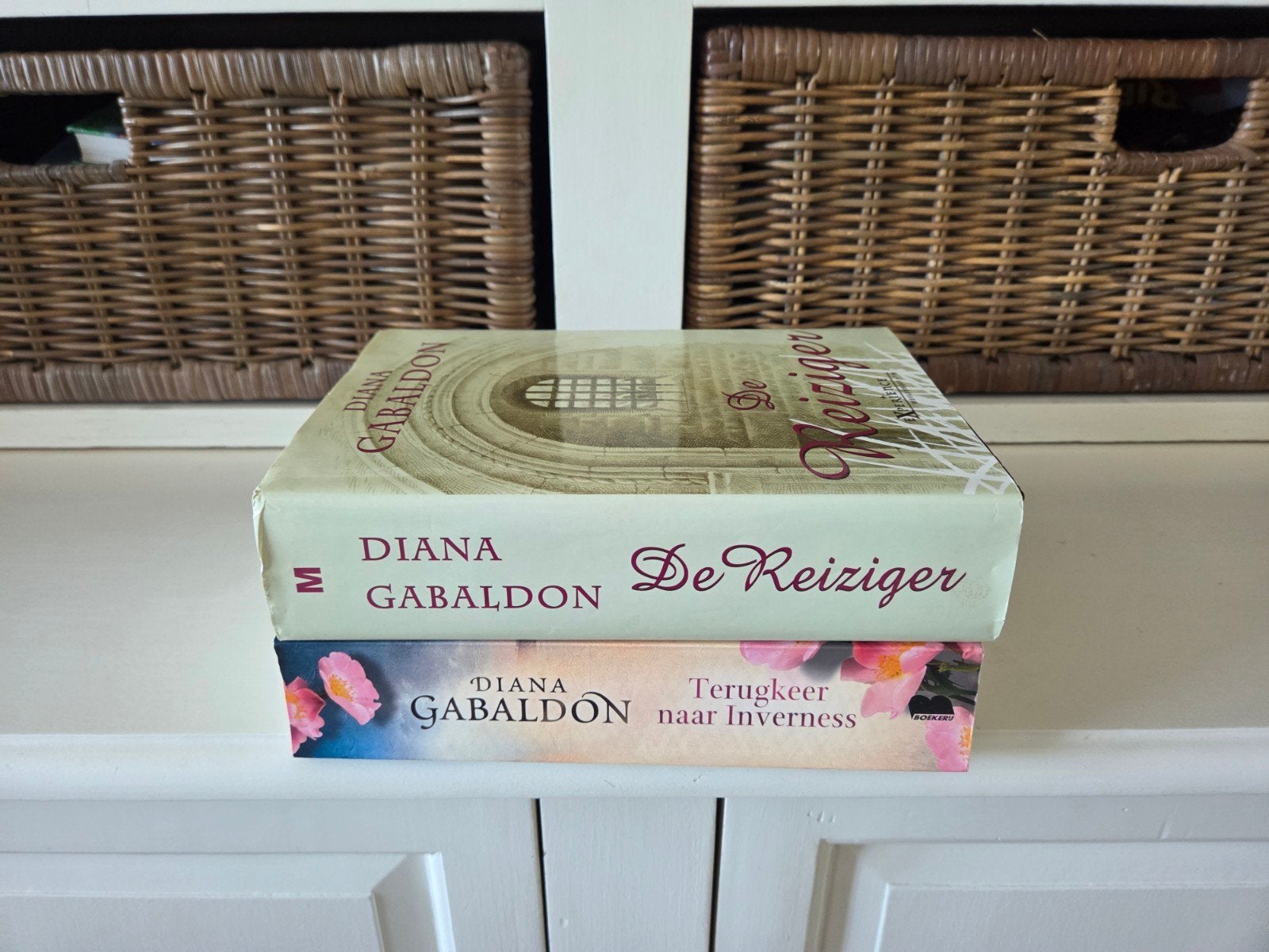Diana Gabaldon - de reiziger, Ophalen of Verzenden, Zo goed als nieuw