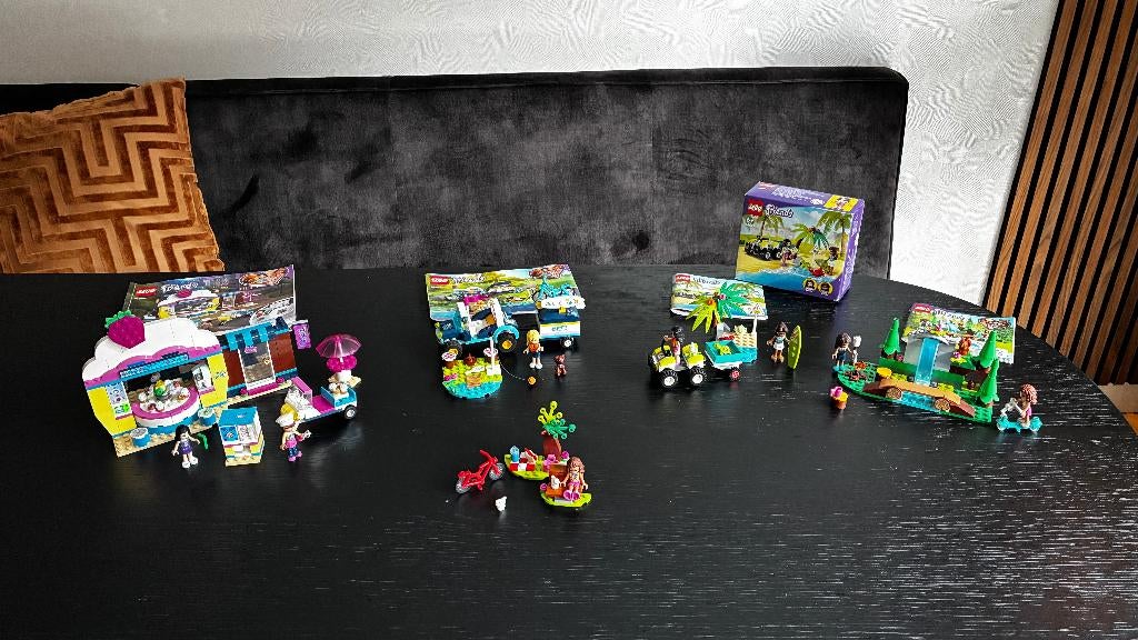 5 leuke sets Lego Friends – vakantie thema, Ophalen of Verzenden, Zo goed als nieuw, Complete set, Lego