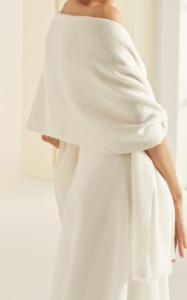Omslagdoek/ Sjaal Bianco Evento E-339
Ivoor, Kleding | Dames, Trouwkleding en Trouwaccessoires, Nieuw, Accessoires, Ophalen of Verzenden