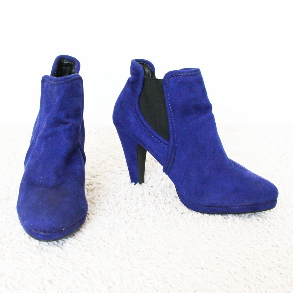 Mooie Blauw Suede S Laarsjes s3 (Maat 40) € 55,-, Blauw, Lage of Enkellaarzen, Ophalen of Verzenden, Zo goed als nieuw