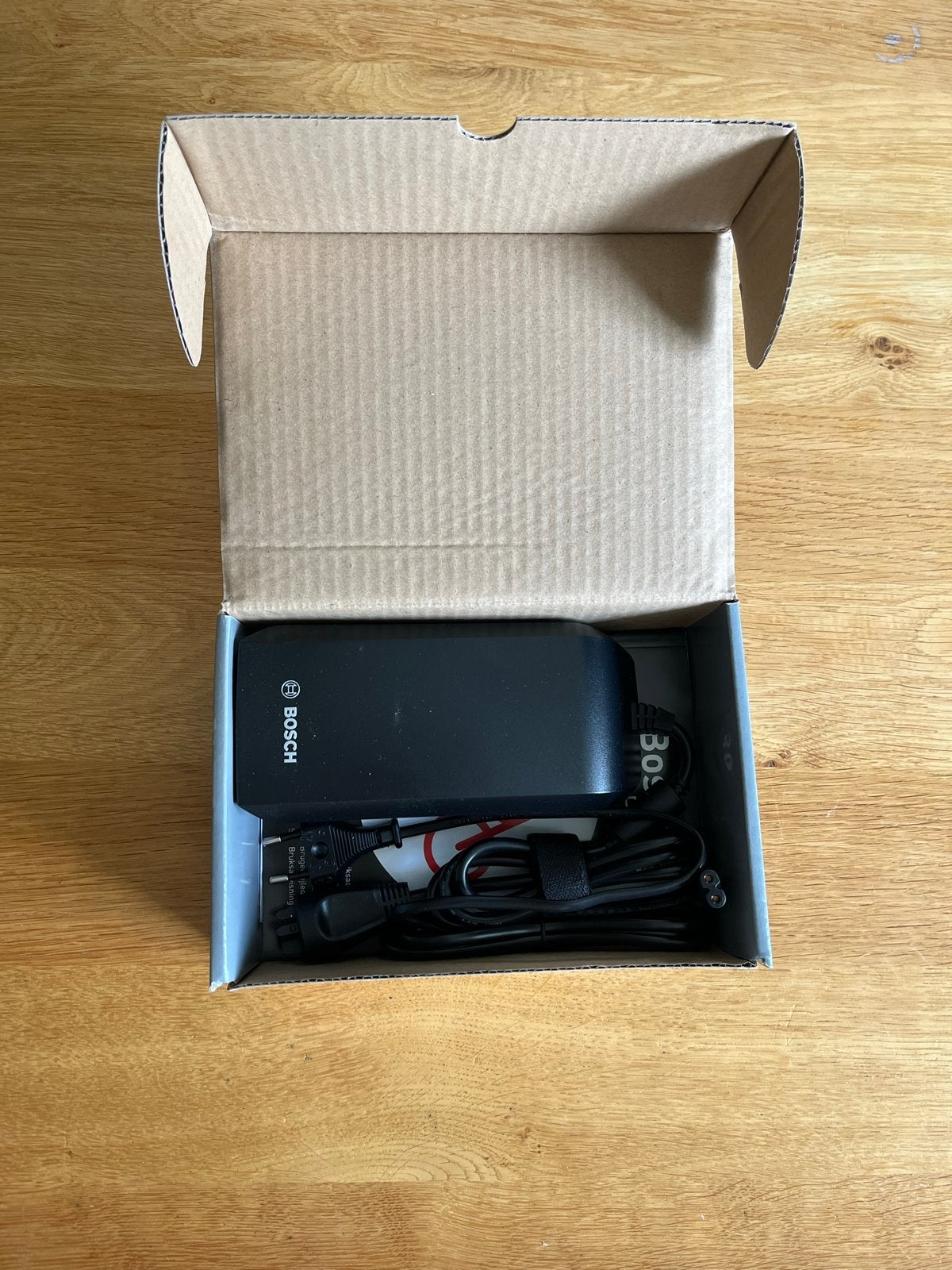 Bosch E-bike Oplader Nieuw in Doos, Nieuw