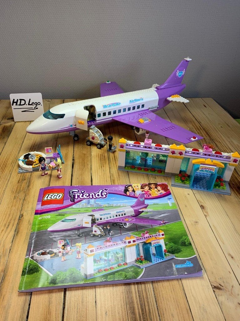 Lego 41109 Friends Heartlake City Airport, Kinderen en Baby's, Speelgoed | Duplo en Lego, Lego, Ophalen of Verzenden, Complete set