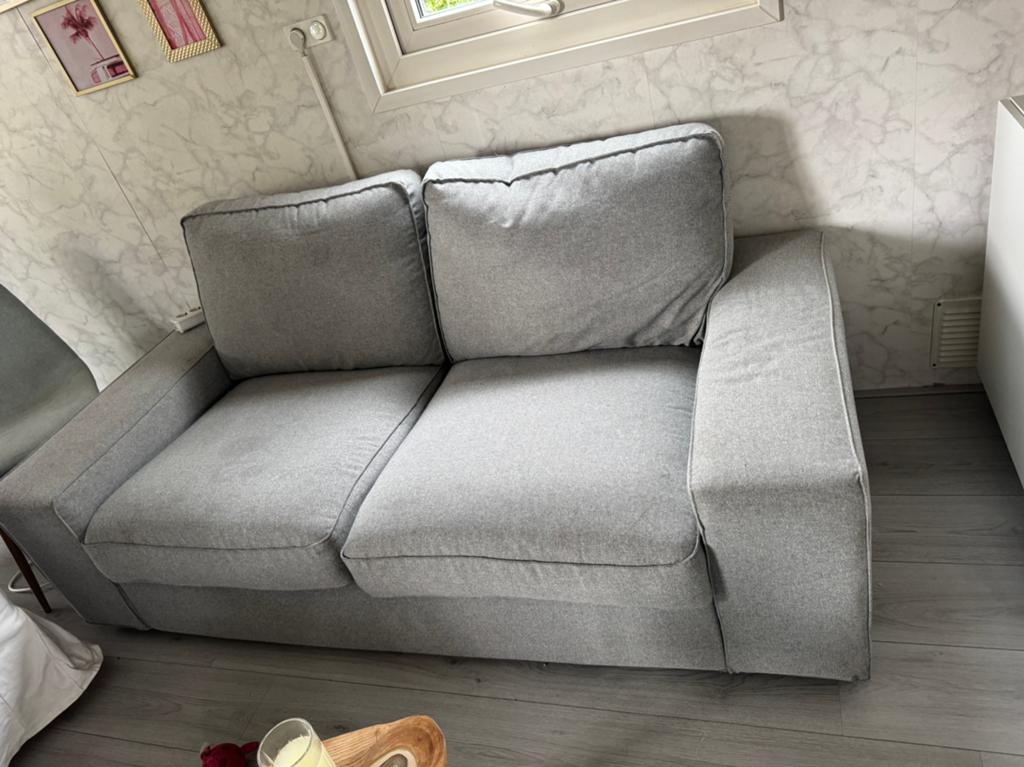 Gratis stoel en bank, Huis en Inrichting, Banken | Bankstellen, Ophalen of Verzenden, Gebruikt, 75 tot 100 cm
