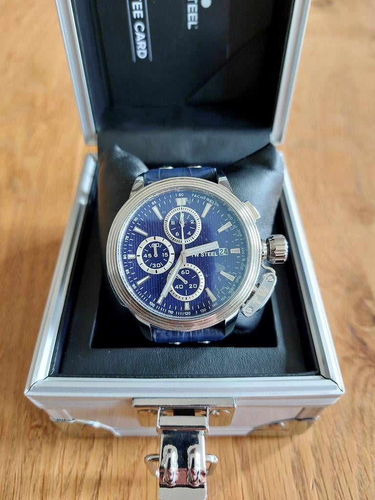 Splinternieuwe TW Steel CE7007 inclusief garantiekaart, Sieraden, Tassen en Uiterlijk, Horloges | Heren, Ophalen of Verzenden