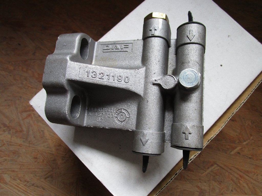 Diesel Brandstofilter adapter Nieuw 2 stuks, Verzenden, Nieuw, Oldtimer onderdelen