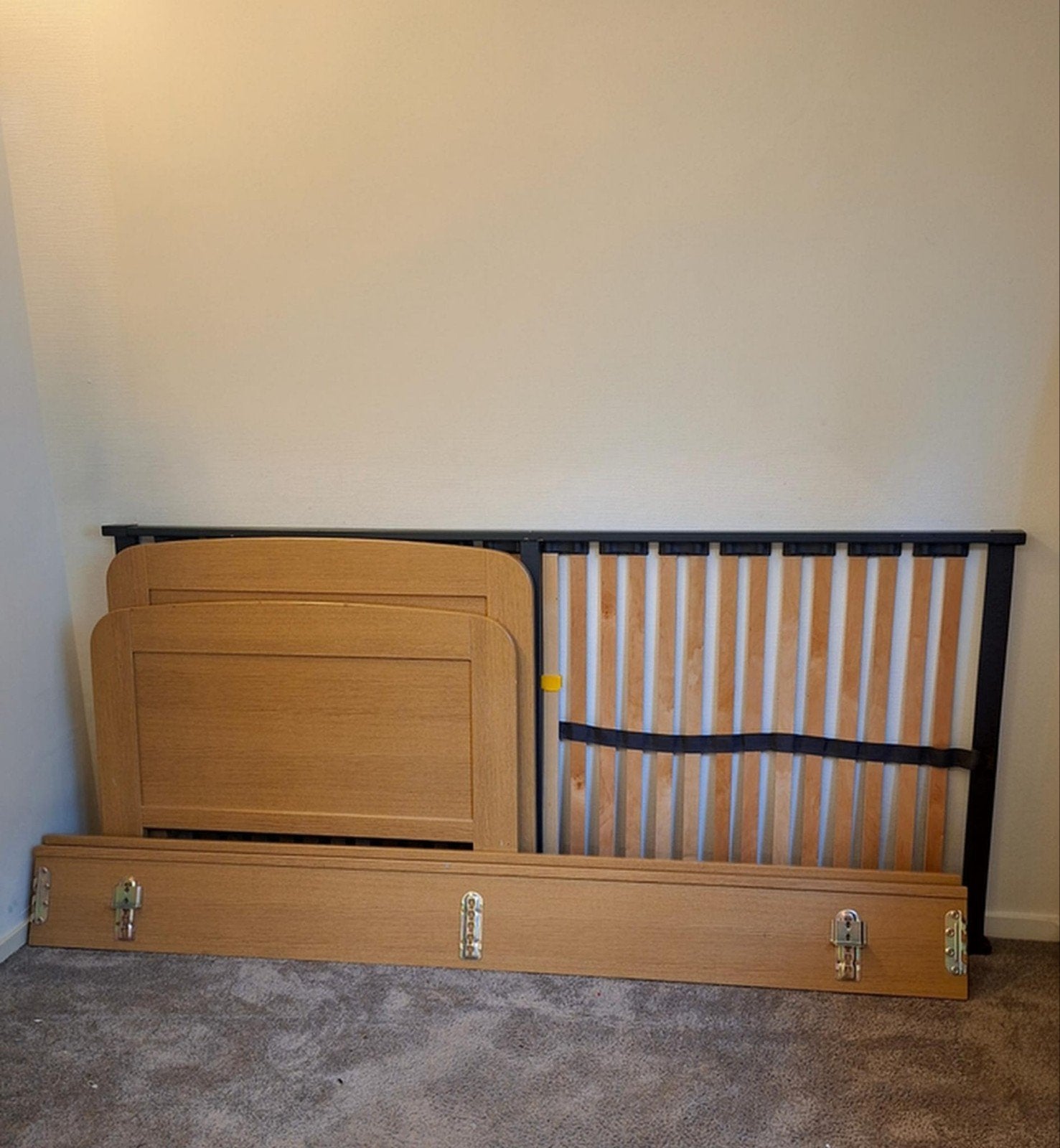 1 persoon bed, Ophalen, 90 cm, Eenpersoons, Zo goed als nieuw