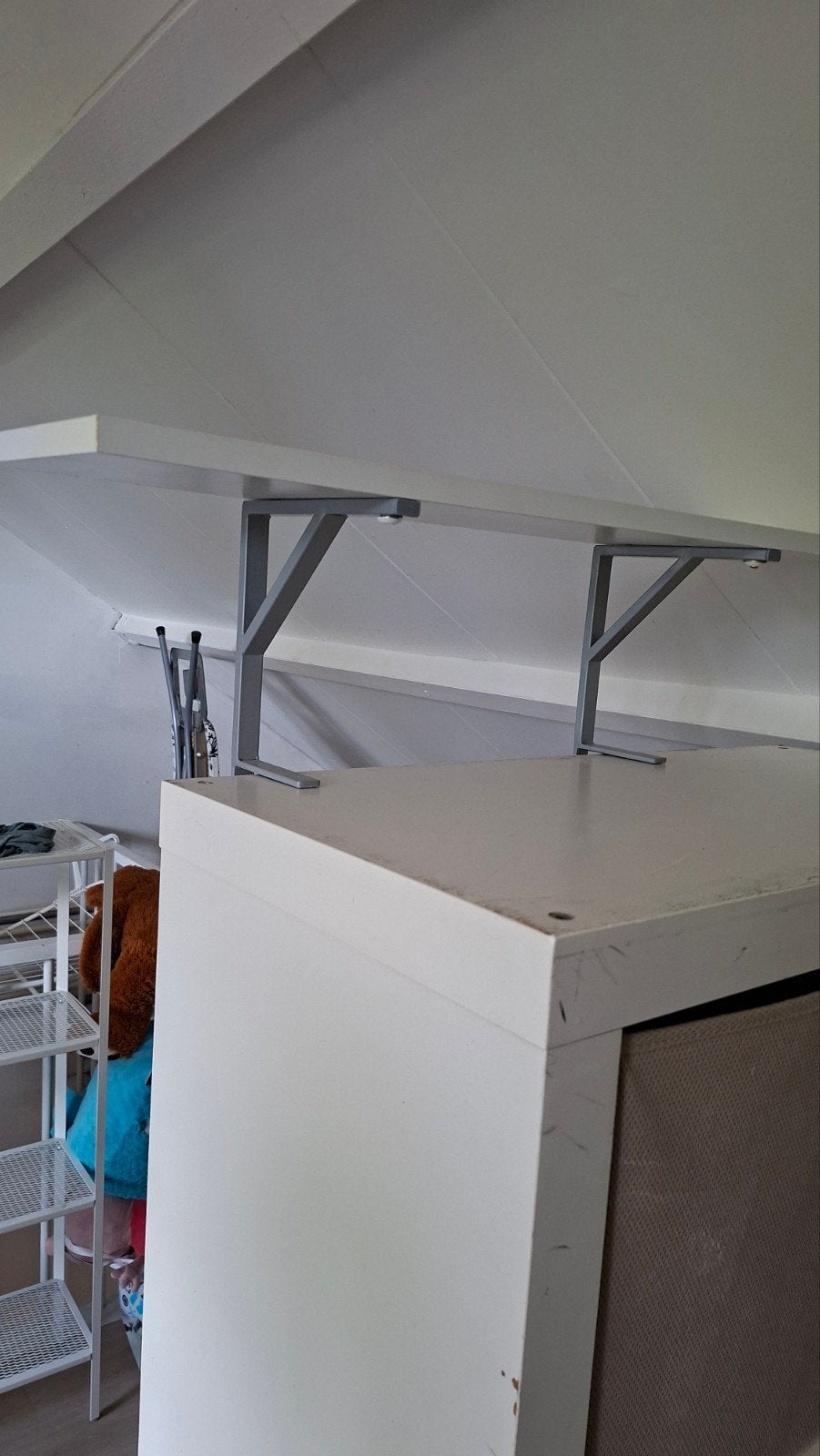 IKEA EKBY OSTEN plank met EKBY LERBERG beugels, Ophalen of Verzenden, Gebruikt