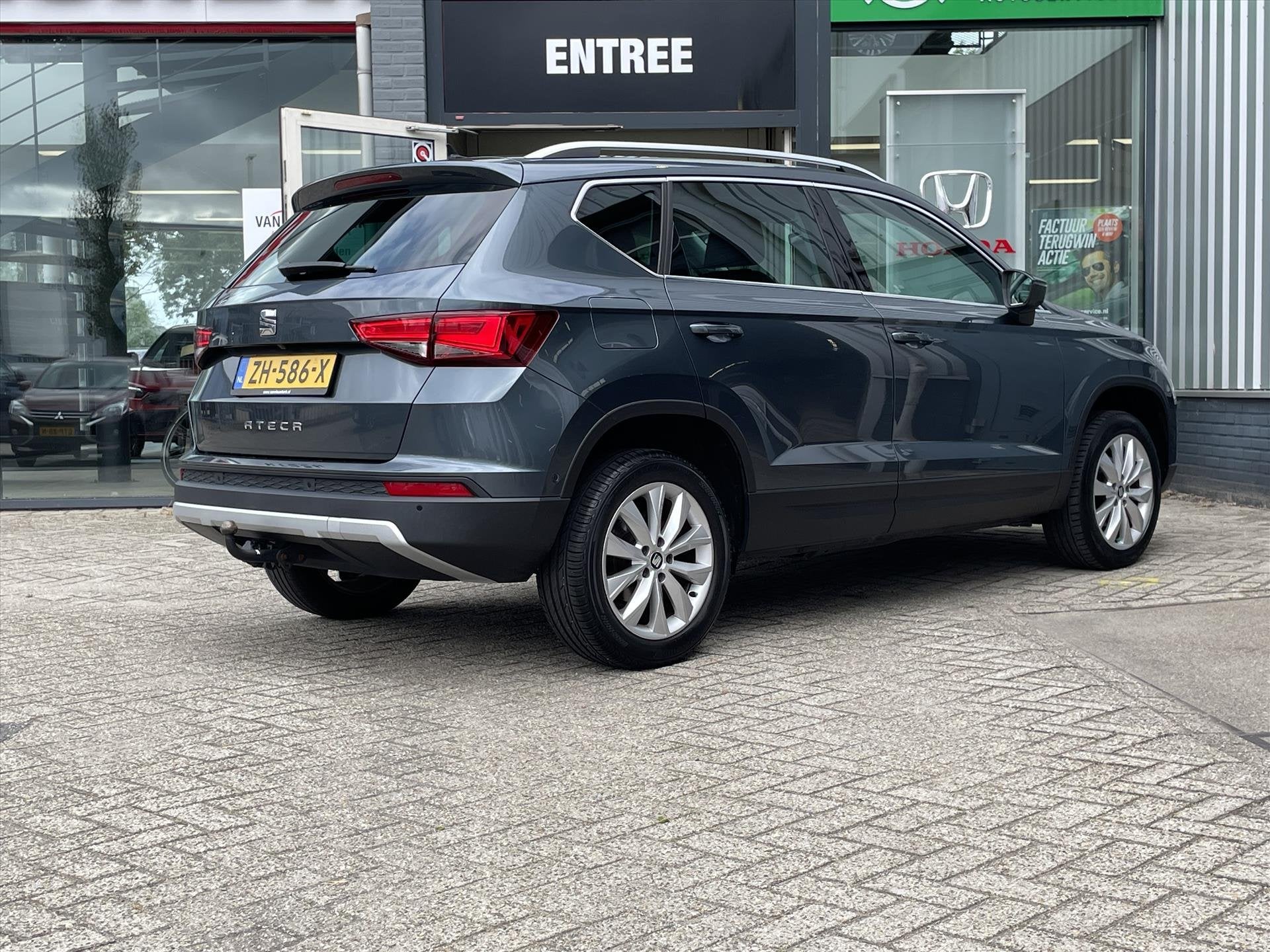 SEAT Ateca 1.5 EcoTSI 150pk DSG-7 Xcellence | Navi | Trekhaa, Auto's, 12 maanden, Stof, 4 cilinders, Ateca