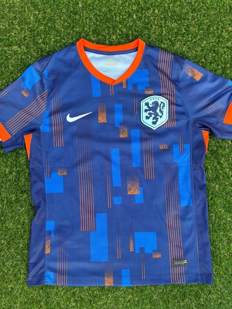 Nederlands Elftal Uitshirt 2024/2025 – Nike (Maat M), Nike, Ophalen of Verzenden, Zo goed als nieuw, Maat 48/50 (M)
