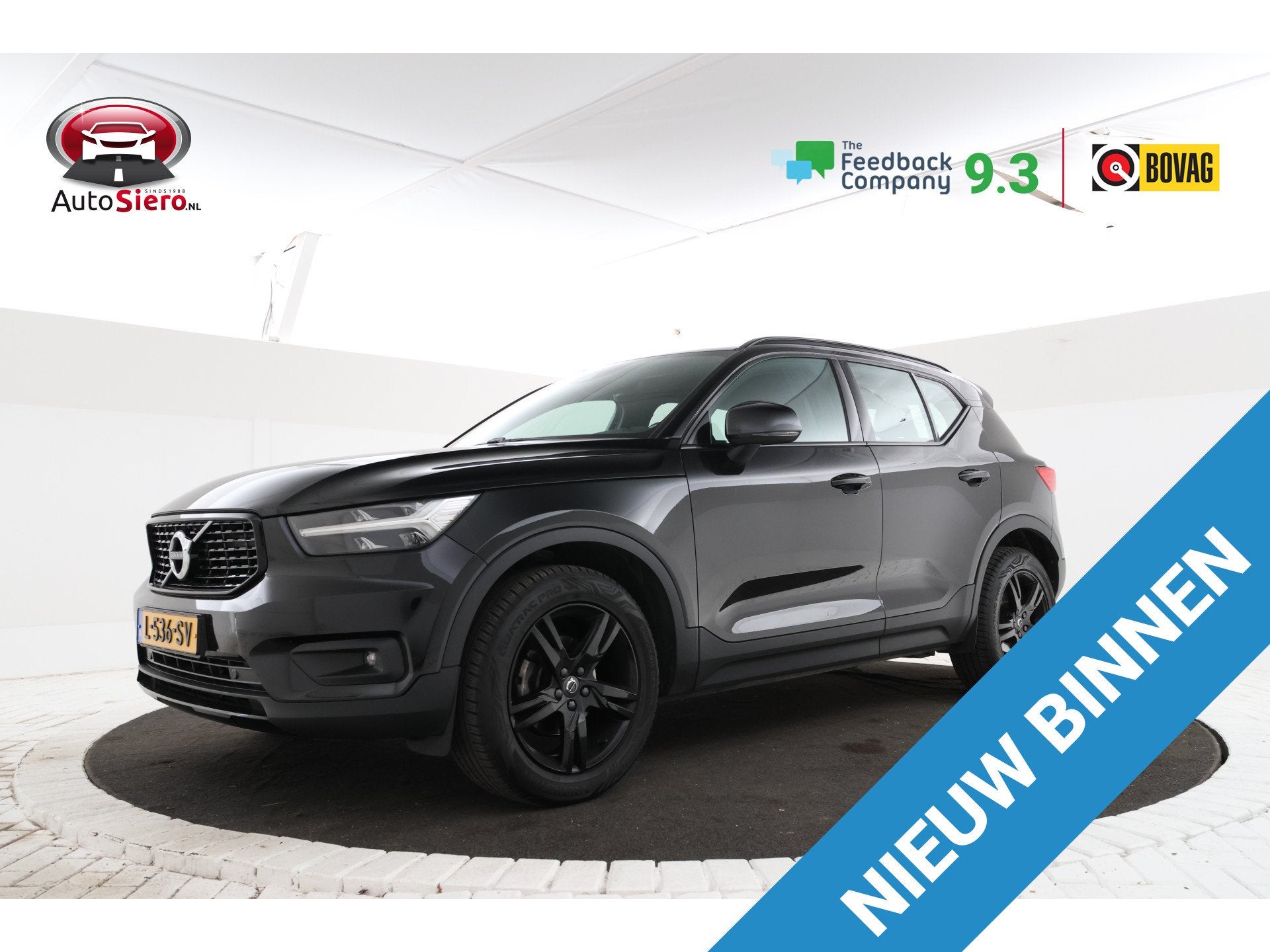 Volvo XC40 1.5 T3 Momentum IntelliSafe, Carplay, Half Leer,, Gebruikt, Euro 6, Met garantie (alle), Zwart