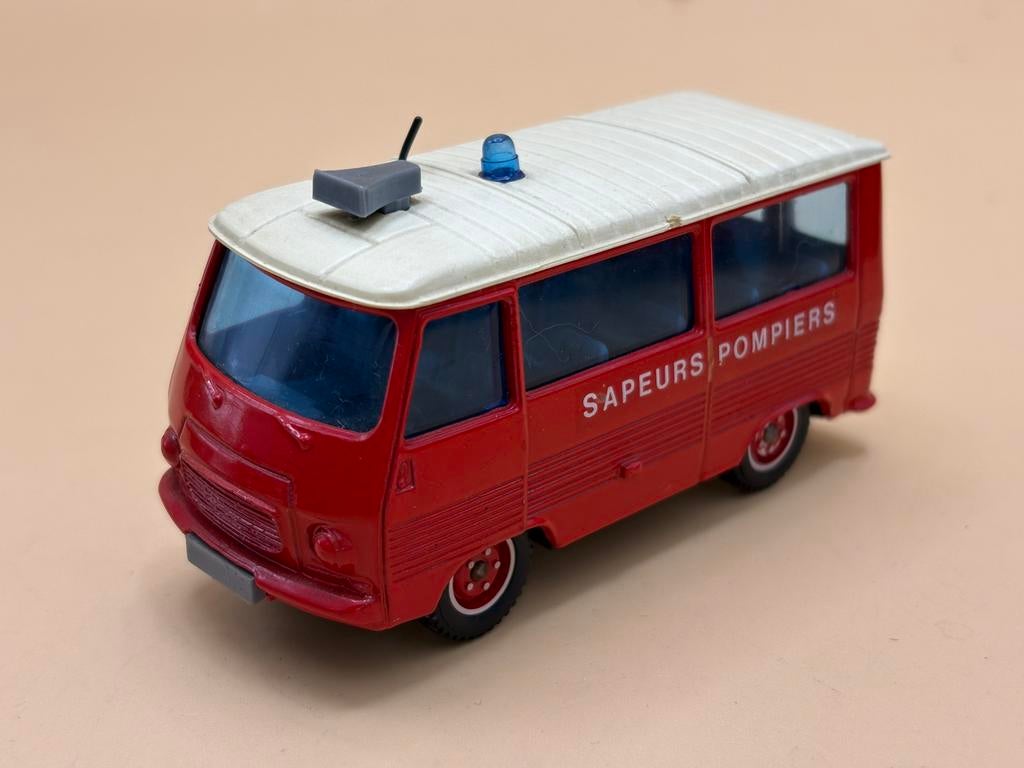 Peugeot J7 Pompiers 1:43 Solido, Ophalen of Verzenden, Gebruikt, Auto, Solido