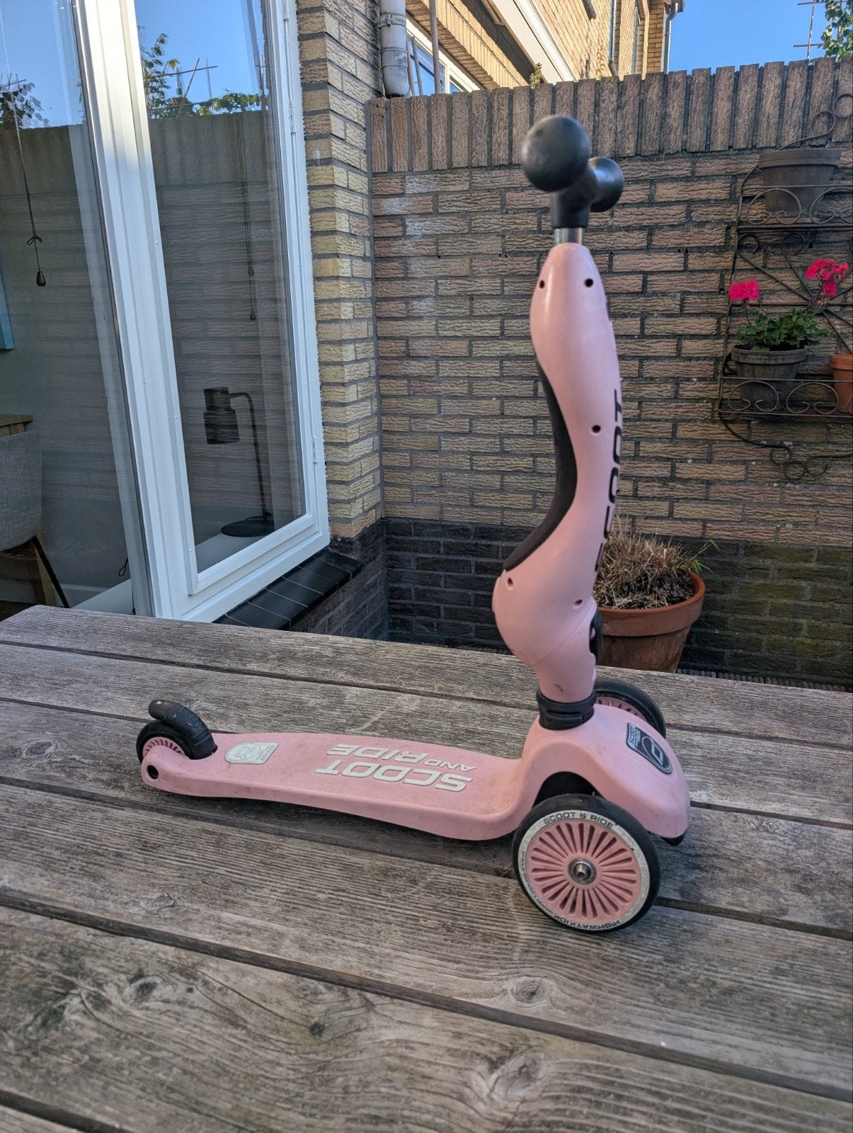Roze Scoot and Ride Highwaykick 1 step/loopfiets, Ophalen, Gebruikt, Gewone step, Scoot and Ride