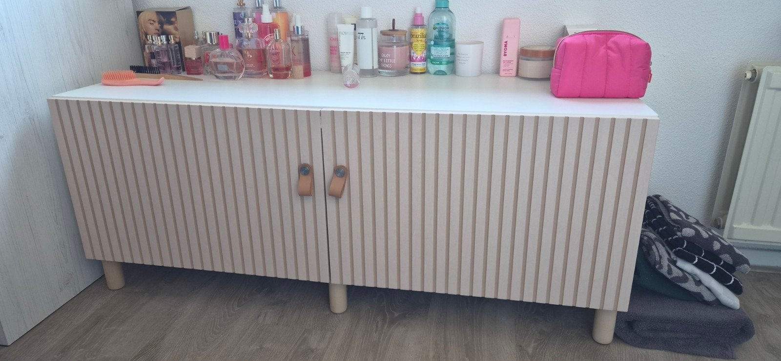 IKEA Bestå kastje met Björköviken deuren, Huis en Inrichting, Ophalen, Zo goed als nieuw