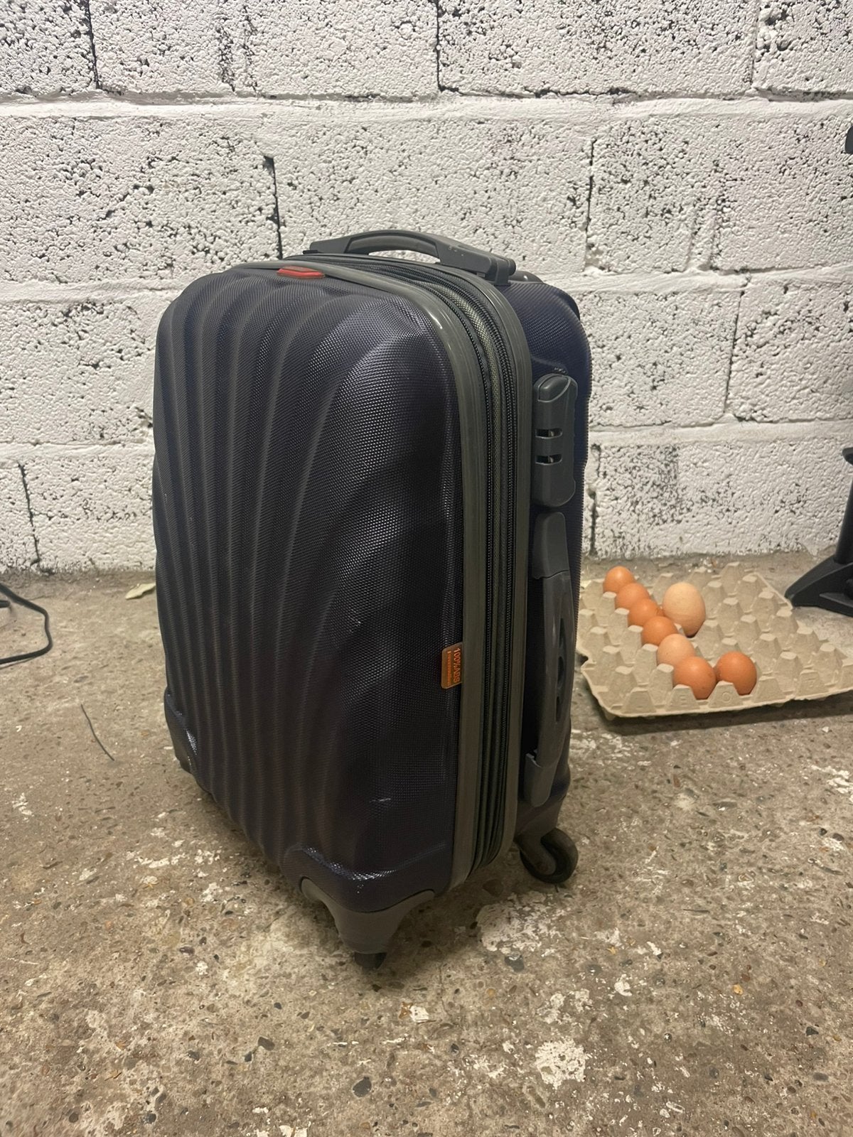 Koffertje. Kan als handbagage, Ophalen, Hard kunststof, Minder dan 50 cm, Zo goed als nieuw