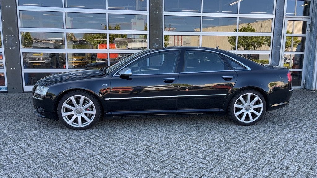 Audi A8 5.2 S8 V10 450pk 2e eig. Leder Navi Schuifdak Histor, Automaat, Gebruikt, 5204 cc, Automatische klimaatregeling