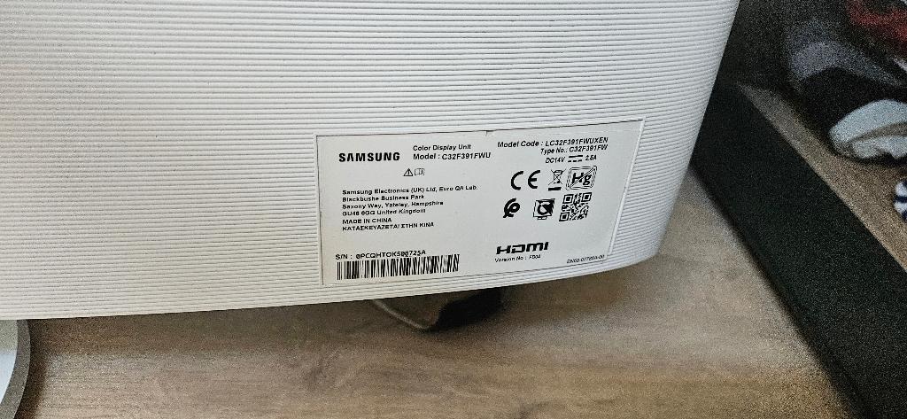 2x Samsung curved scherm, Gebruikt, 3 tot 5 ms, 32 inch, Full HD