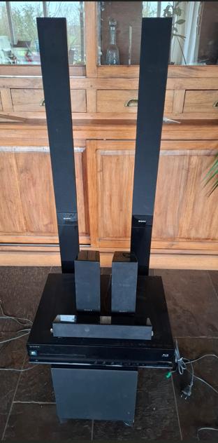 Sony 5.1 Home Cinema set – Blu-ray / DVD / surround, Ophalen, Blu-ray-speler, 70 watt of meer, Sony