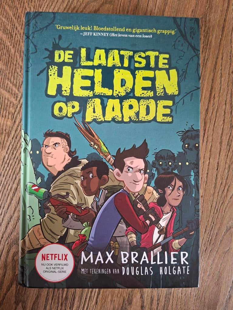 Max Brallier - De laatste helden op aarde, Boeken, Ophalen of Verzenden, Zo goed als nieuw, Max Brallier