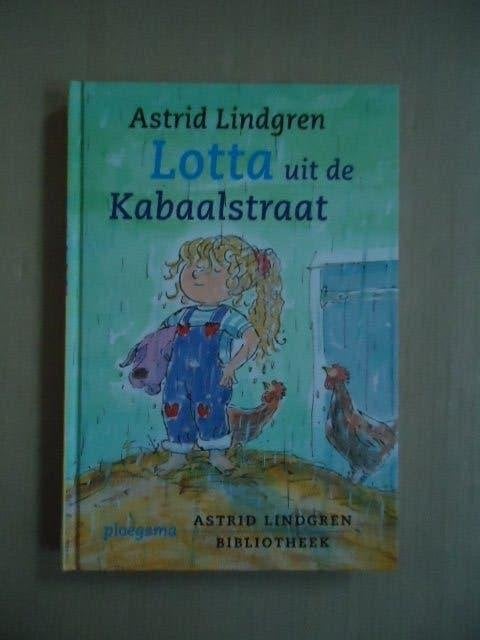 Lotta uit de Kabaalstraat, door Astrid Lindgren, Ophalen of Verzenden, Zo goed als nieuw, Fictie algemeen