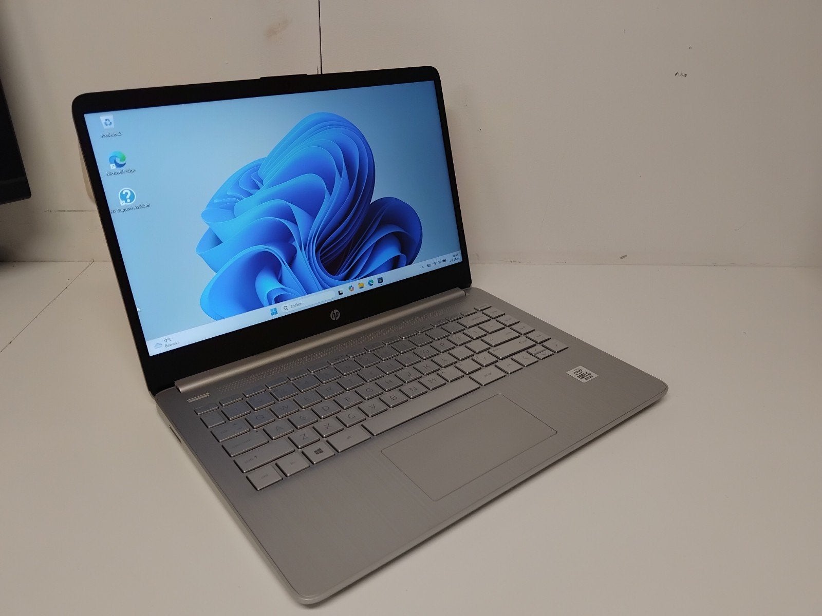 HP 14s-dq1953nd Core i5-1035G1 8GB 256GB NVMe 14 Inch FHD, Gebruikt, Qwerty, 8 GB, Minder dan 2 Ghz