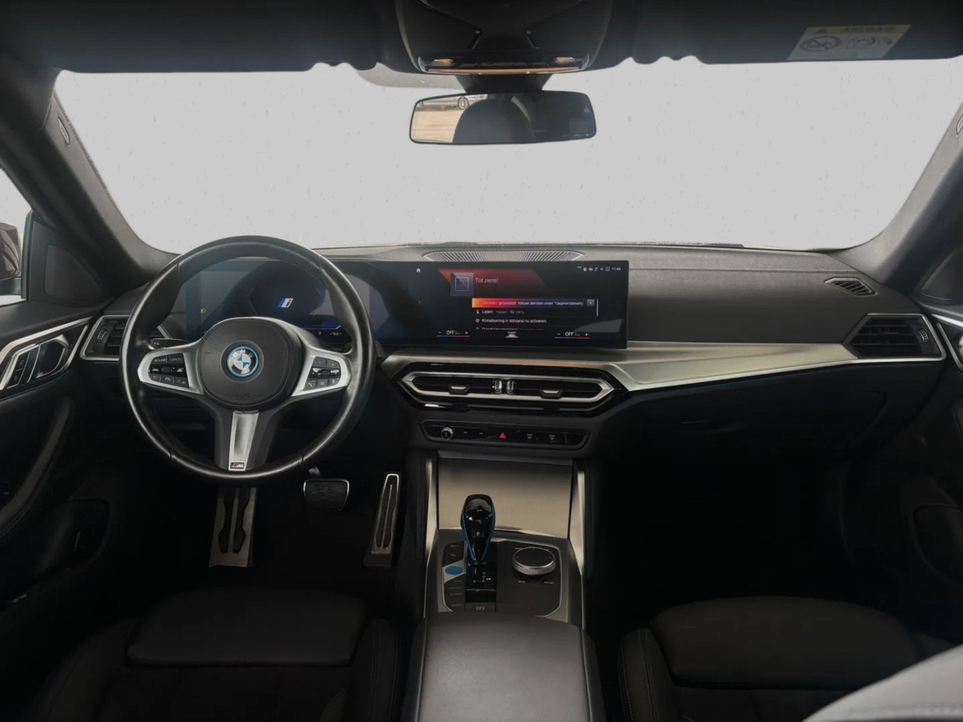 BMW I4 EDrive40 84 kWh M-sport(1e Eig Dealer OndH NL-auto, H, Auto's, Dealer onderhouden, Achterwielaandrijving, 340 pk, 228 min