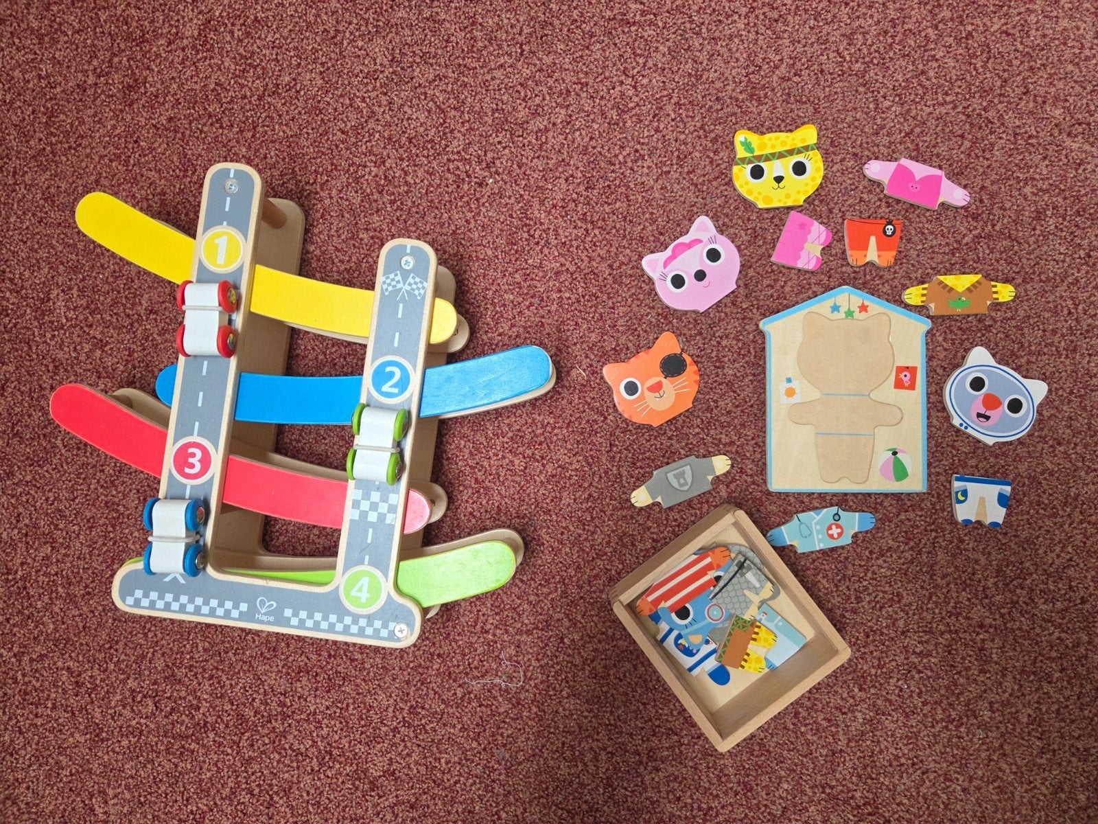 Houten kinderspeelgoed: Autobaantje en poezenpuzzel, Ophalen, Gebruikt, Overige typen