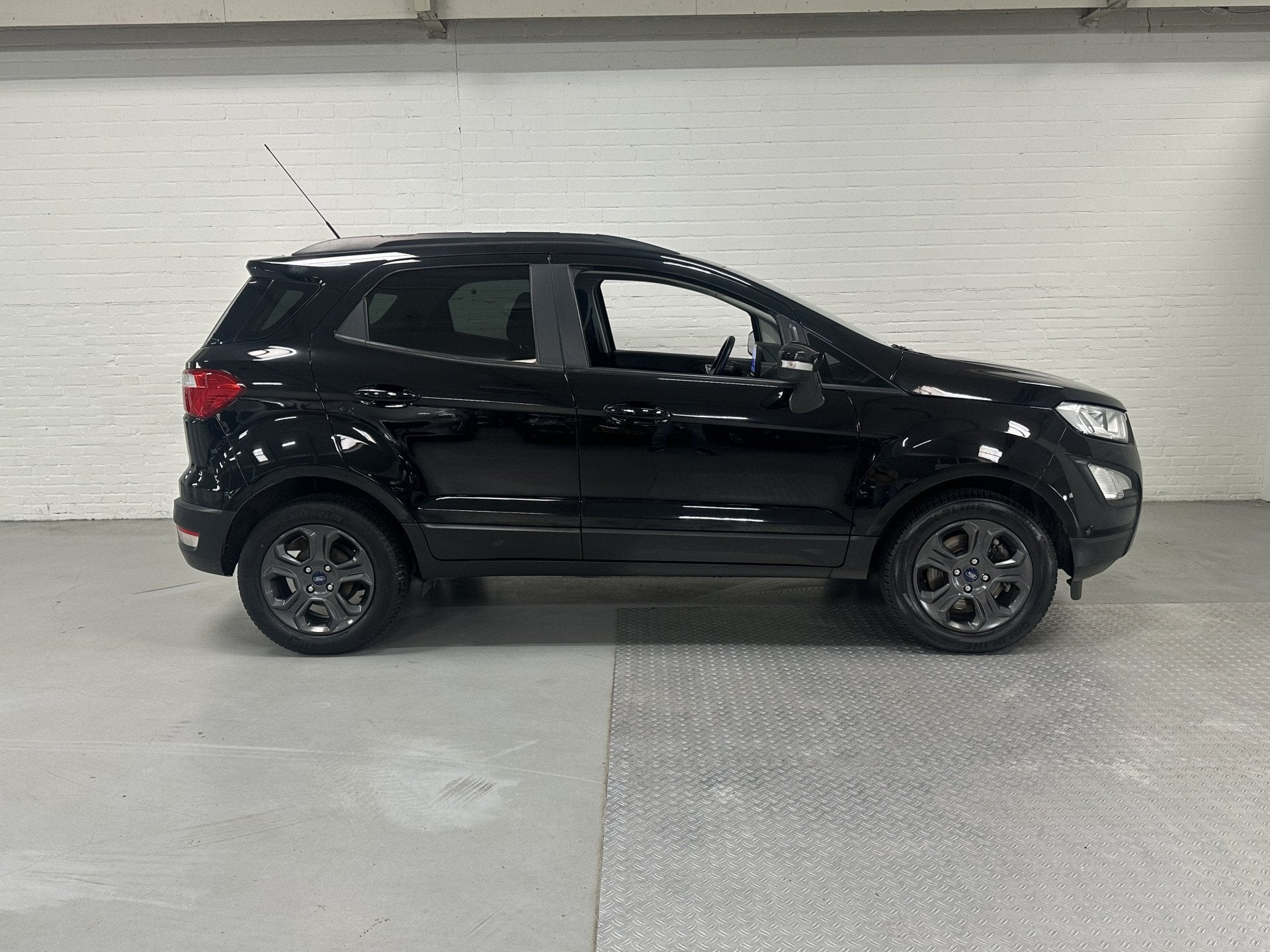 Ford EcoSport 1.0 EcoBoost Trend Essential CLIMA / CRUISE /, Voorwielaandrijving, Gebruikt, Euro 6, Ecosport