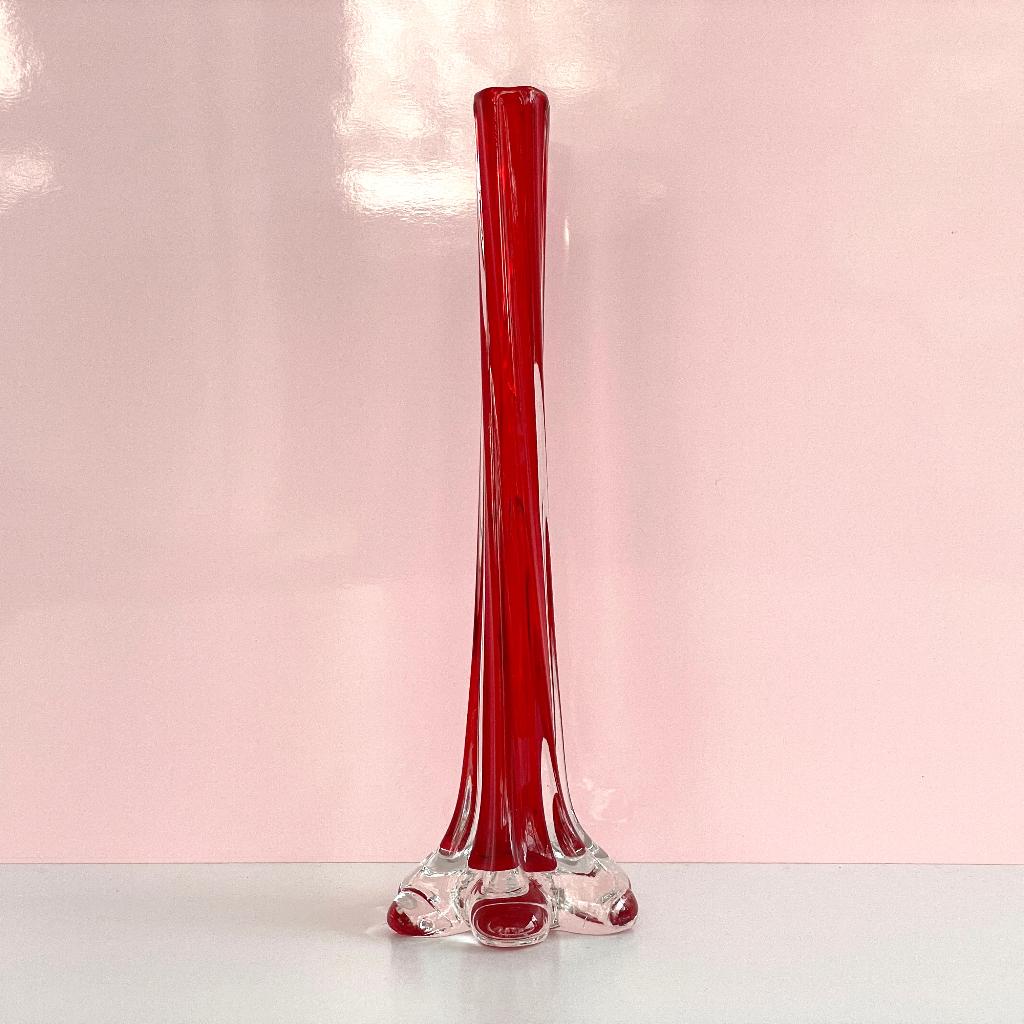 vintage glazen VAAS Murano glas rood helder MidCentury retro, Gebruikt, Ophalen of Verzenden, Glas, Minder dan 50 cm