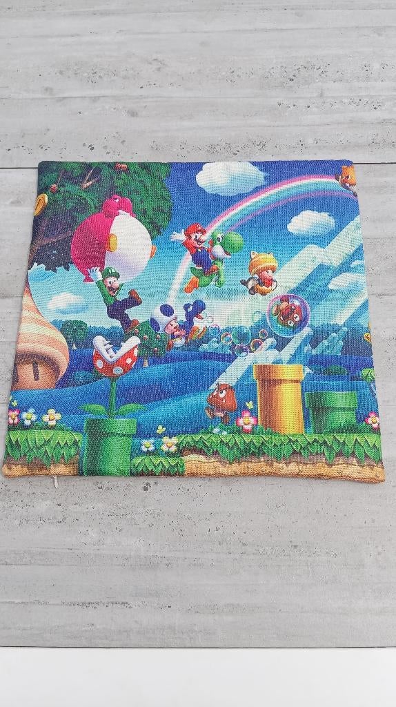 Nintendo Super Mario kussen hoes voor sierkussen, Avontuur en Actie, 1 speler, Ophalen of Verzenden, Zo goed als nieuw