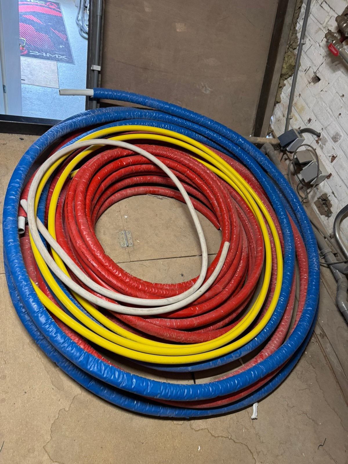 Gratis verwarmings leidingen gas leidingen, Ophalen, Overige materialen, 6 meter of meer, Overige typen