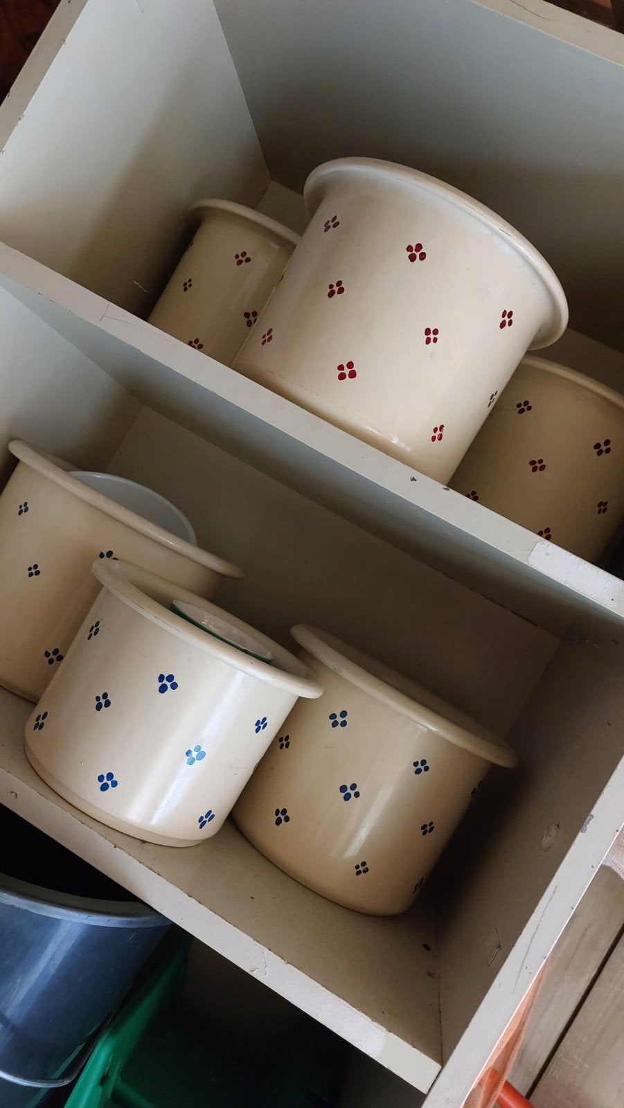 Set van 6 crème witte bloempotten, Overige materialen, Gebruikt, Rond, Ophalen of Verzenden