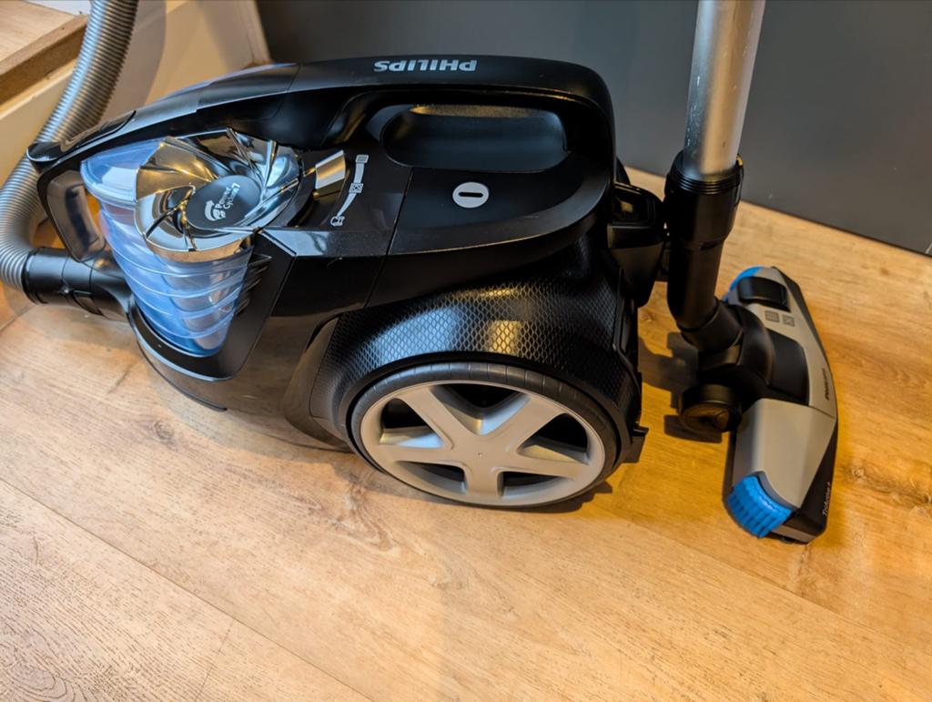 Stofzuiger philips FC9920 zonder zak hepa als nieuw, Ophalen, Zo goed als nieuw