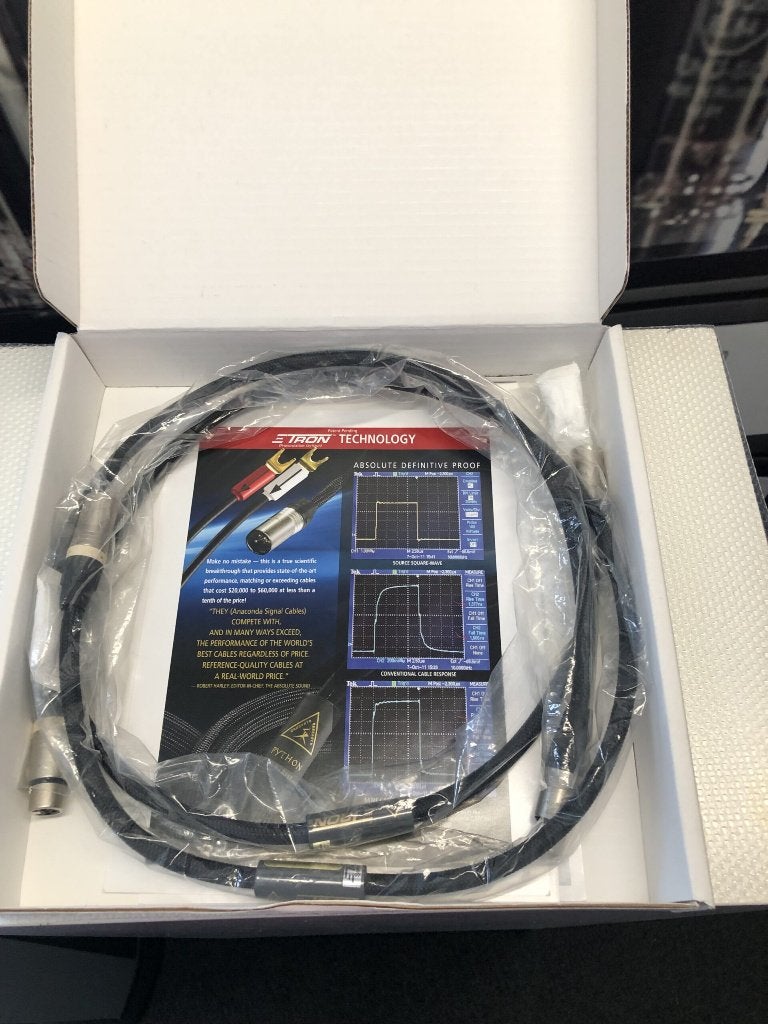 Shunyata Research Cobra Etron XLR 1.0M interconnects, Ophalen of Verzenden, Zo goed als nieuw, Minder dan 2 meter, Interlink-kabel