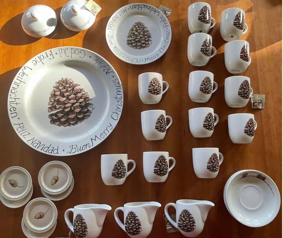 Jet Nordic Dreams serviesdelen met dennenappel kerst/winter, Nieuw, Ophalen of Verzenden, Overige stijlen, Compleet servies