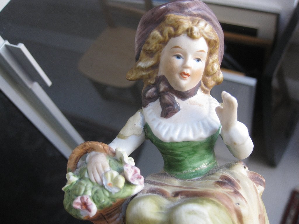 Capodimonte, mooi beeldje in prima staat., Ophalen of Verzenden, Zo goed als nieuw, Mens