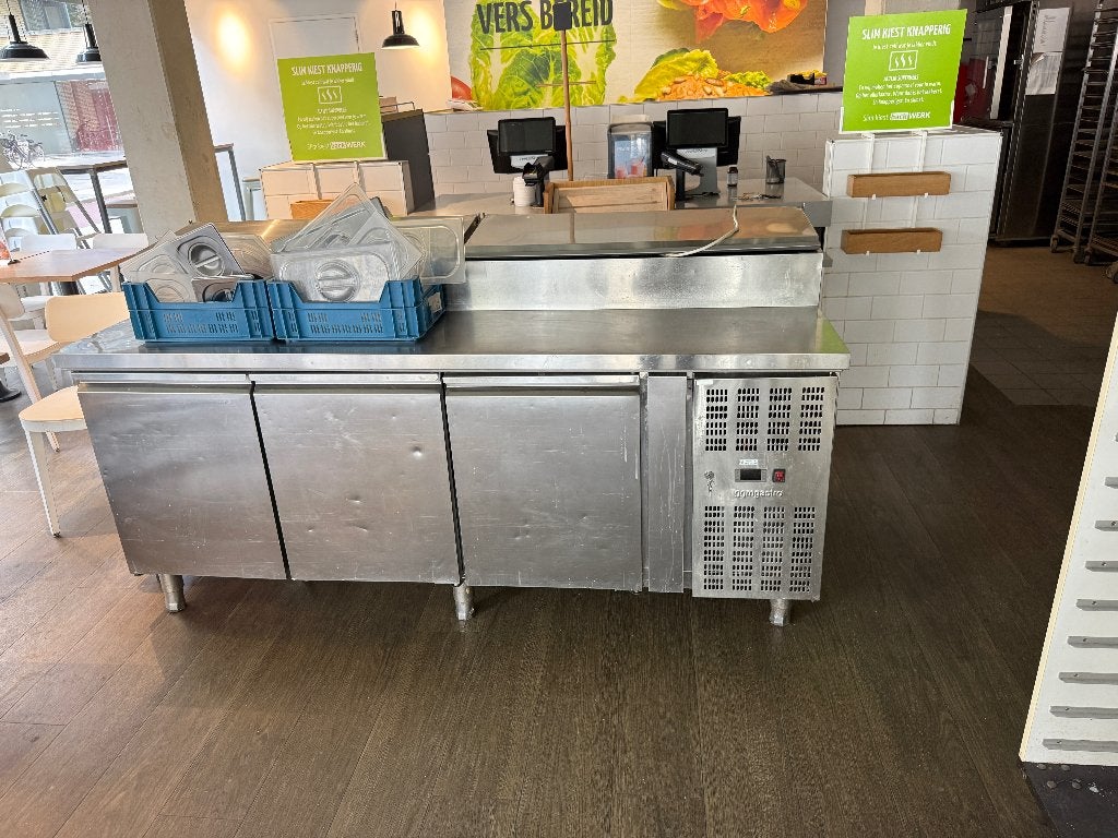 Saladiere station - Hoshizaki ijsmachine bunker - werktafel, Zakelijke goederen, Ophalen, Gebruikt, Koelen en Vriezen