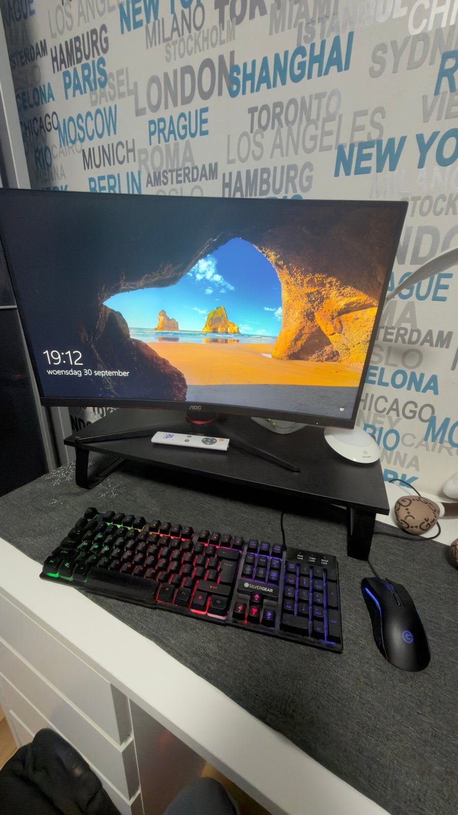 Complete Gaming PC Setup - MSI Desktop, Monitor, Toetsenbord, Ophalen, 8 GB, Zo goed als nieuw, Gaming