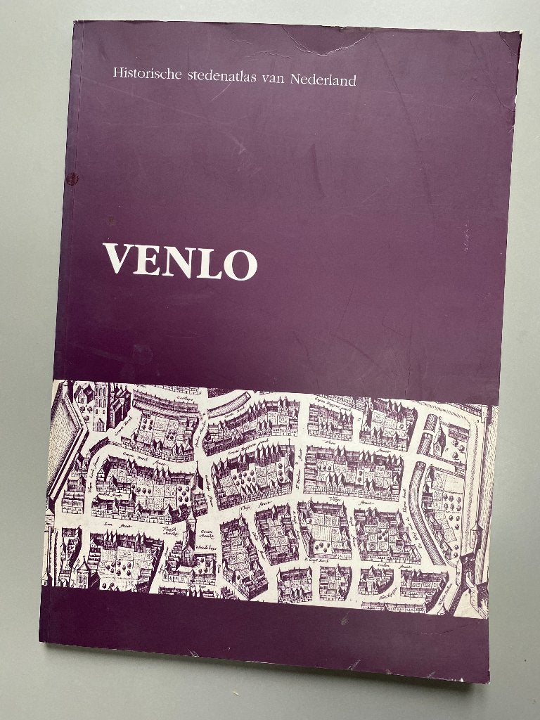 Venlo Historische stedenatlas van Nederland 1999, Ophalen of Verzenden, 20e eeuw of later, Zo goed als nieuw