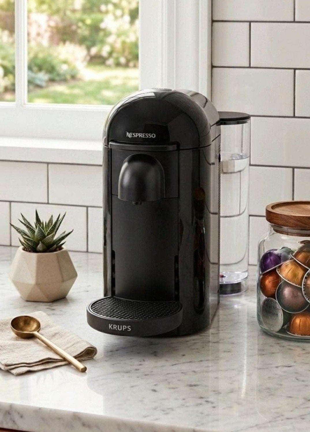 Krups Nespresso Vertuo Plus XN900 Titan - 5 koffieformaten, Koffiemachine, Ophalen of Verzenden, Zo goed als nieuw, 1 kopje