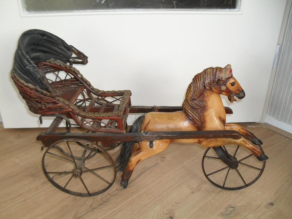 vintage paard met karretje., Ophalen of Verzenden