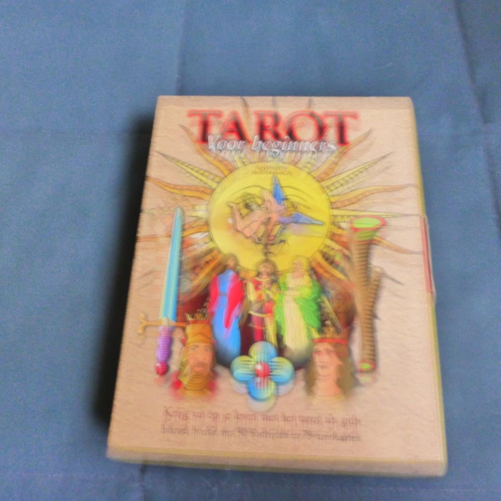 *Tarotkaarten met Boek nog nieuw, Tarot of Kaarten leggen, Overige typen, Nieuw, Ophalen of Verzenden