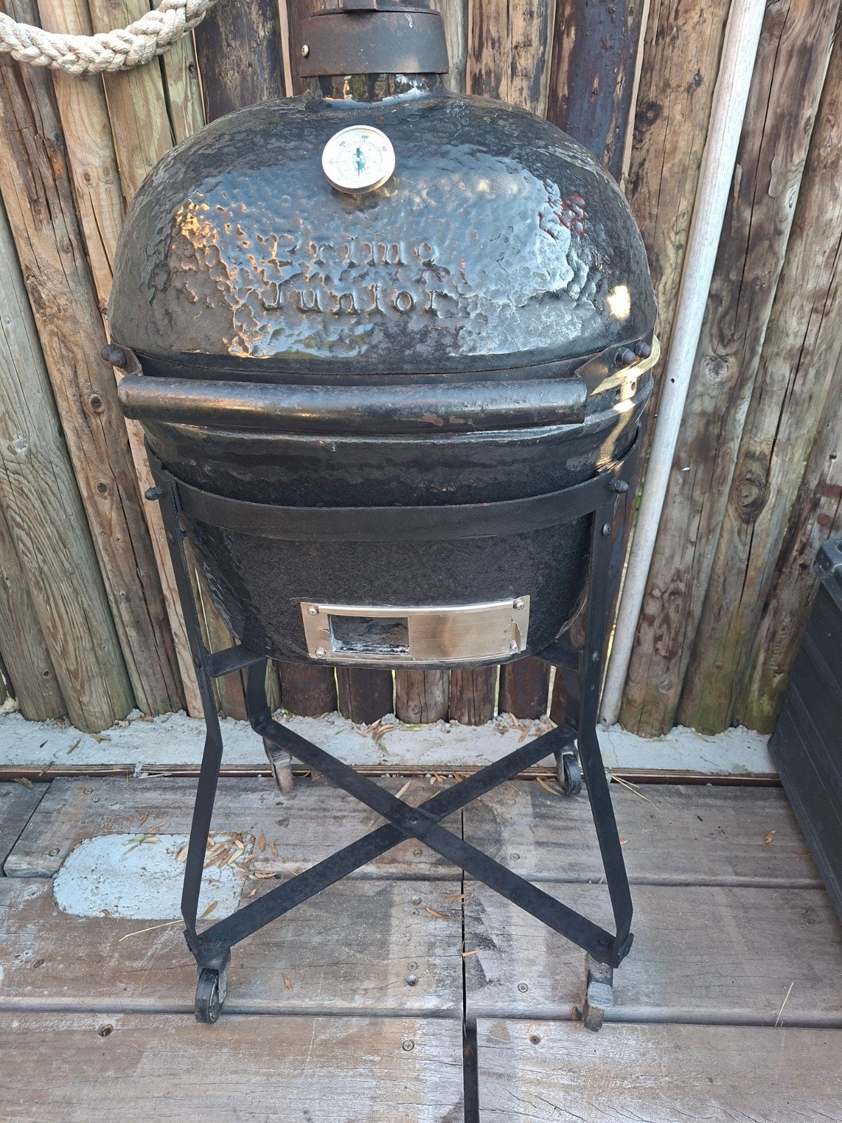 Primo Junior Kamado BBQ met onderstel en accessoires, Ophalen, Gebruikt, Primo